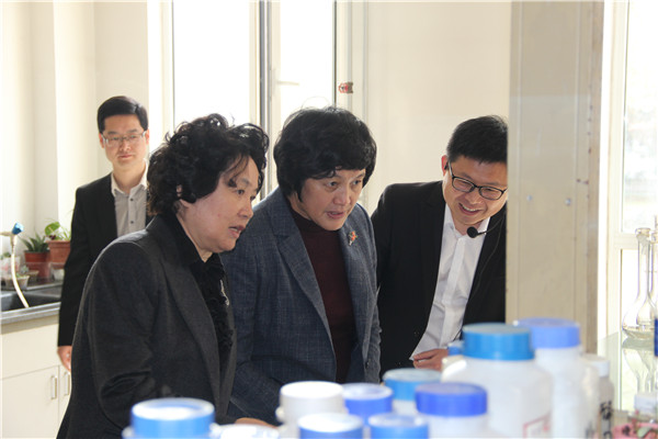 必赢线路检测中心资讯丨河北省政协主席曹素华来我公司调研